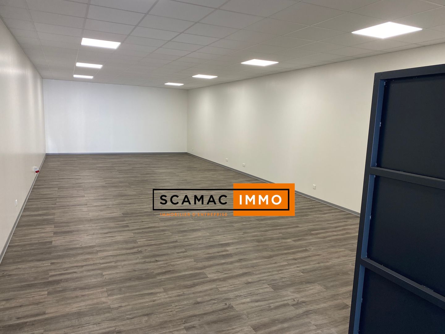 local d'activités de 256m², La Garde (Var)