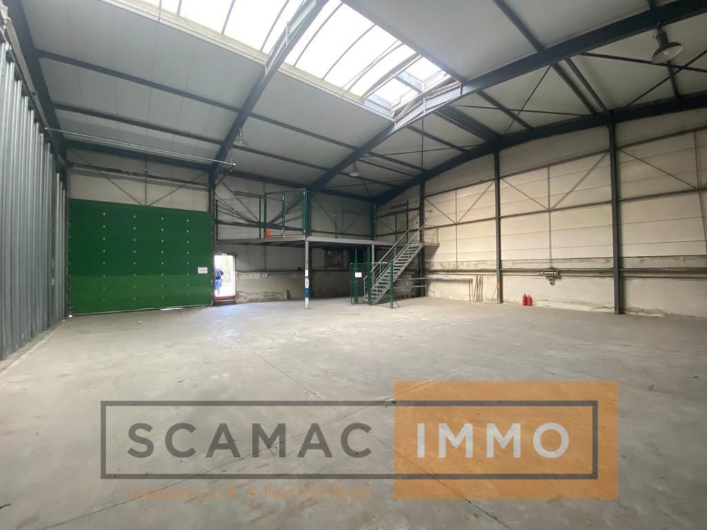 Local d'activités de 960 m², Cabriès