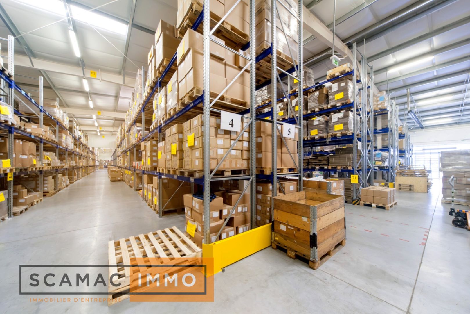 local d'activités de 22 405m², Combs-la-Ville (Seine-et-Marne)