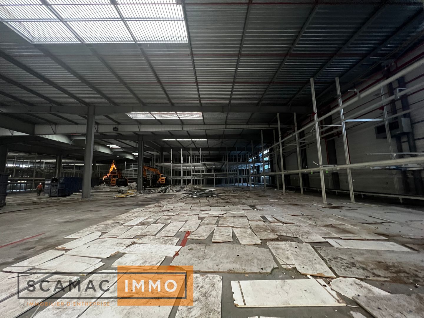 entrepôt de 6 734m², Saint-Michel-sur-Orge (Essonne)