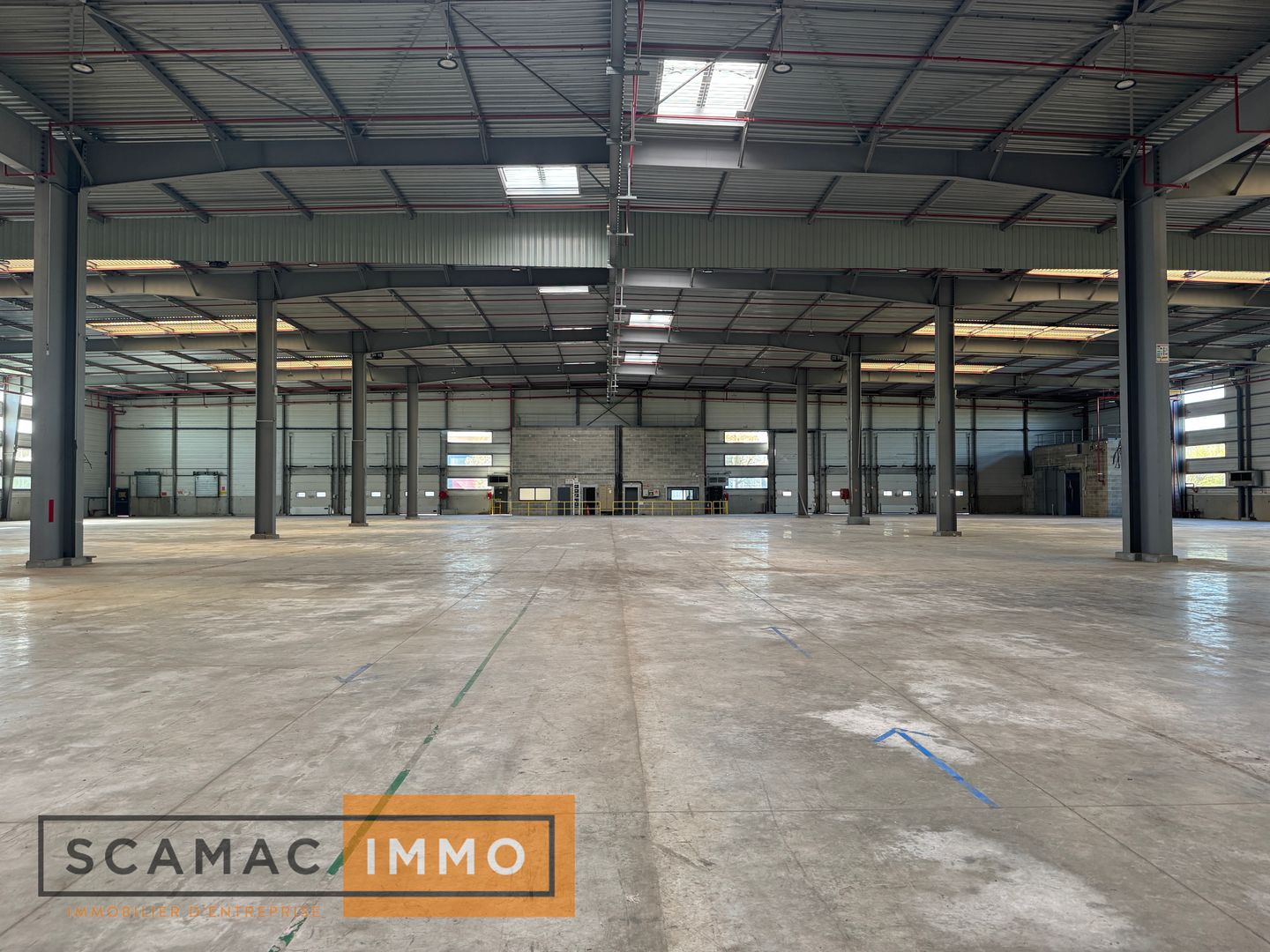 entrepôt de 6&nbsp;734m², Saint-Michel-sur-Orge (Essonne)