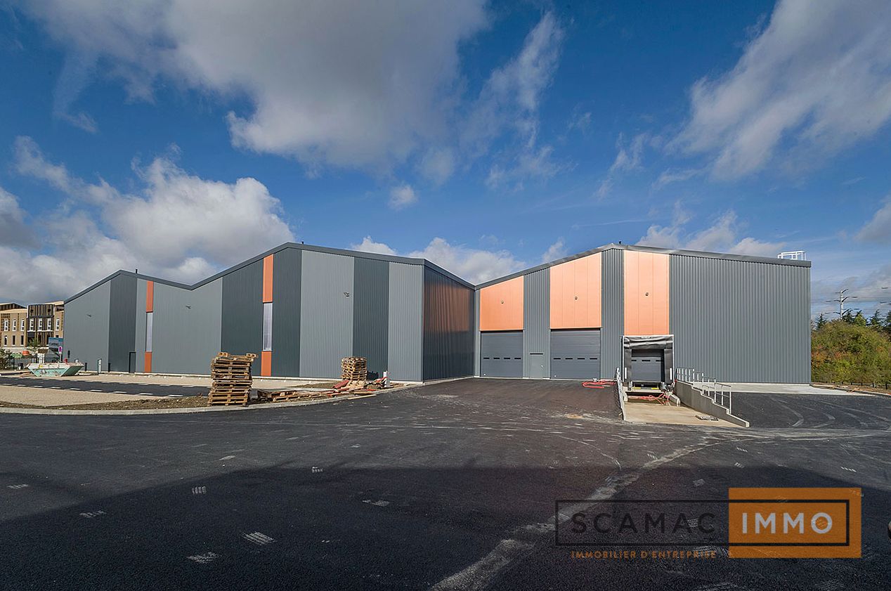 local d'activités de 4 151m², Limeil-Brévannes (Val-de-Marne)