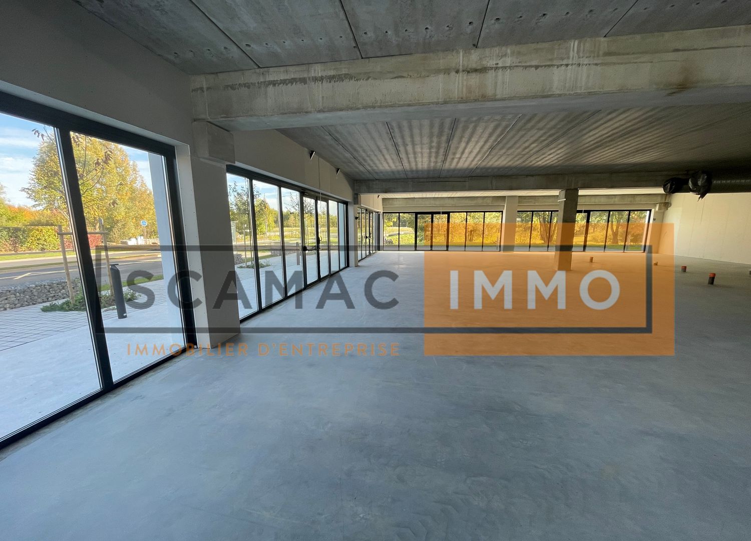 local commercial de 407m², Collégien (Seine-et-Marne)