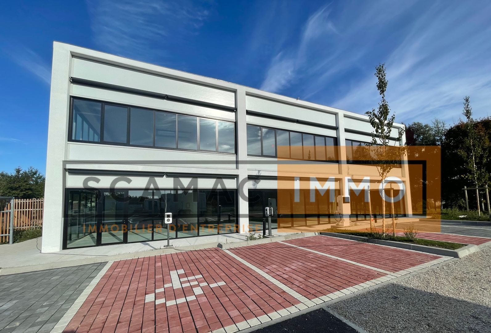 local commercial de 116m², Collégien (Seine-et-Marne)