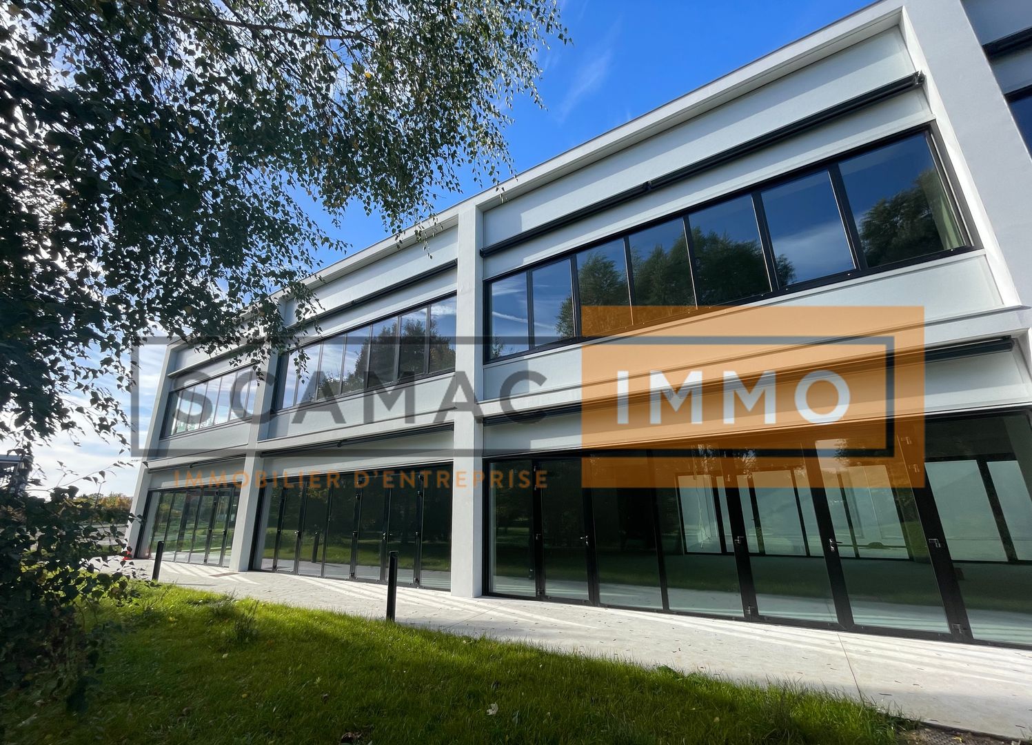 local commercial de 116m², Collégien (Seine-et-Marne)