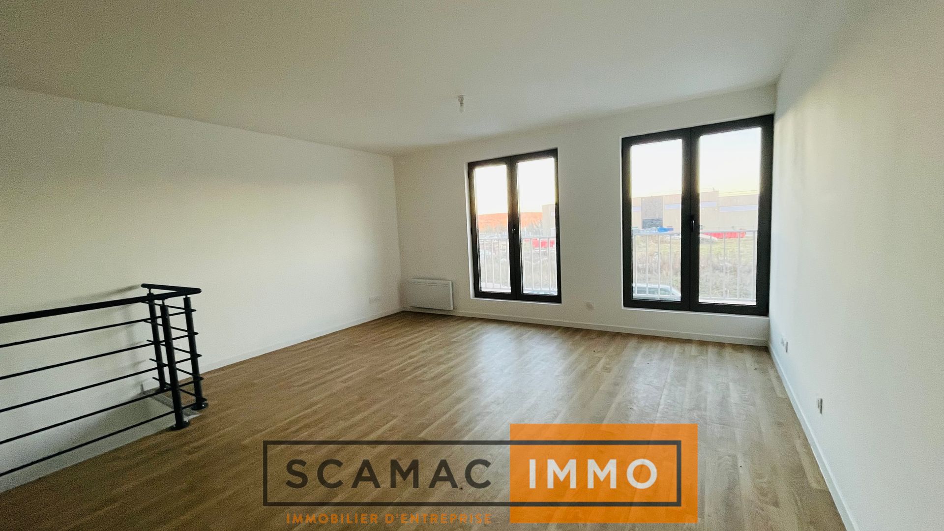 local d'activités de 250m², Étréchy (Essonne)