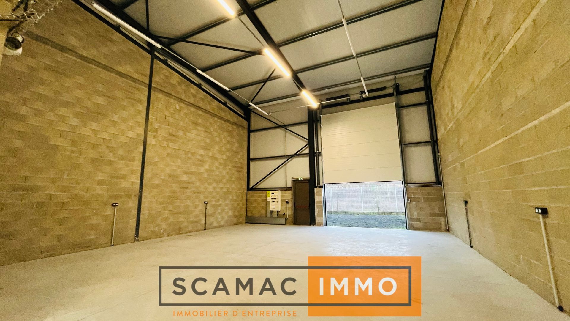 local d'activités de 250m², Étréchy (Essonne)