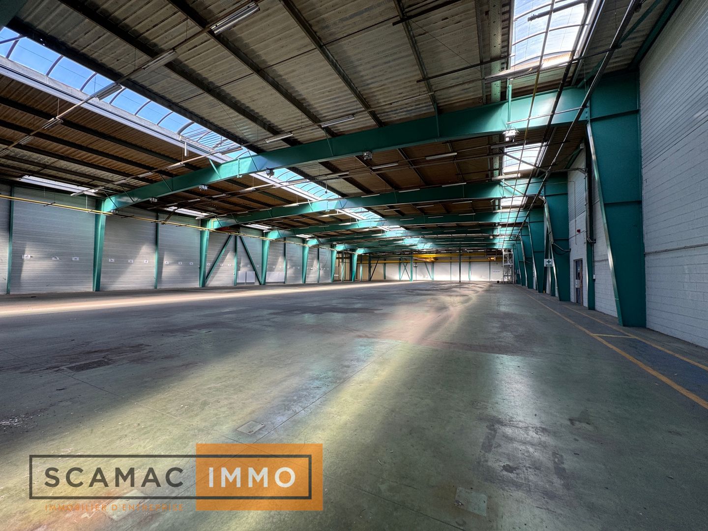 entrepôt de 3 883m², Moissy-Cramayel (Seine-et-Marne)