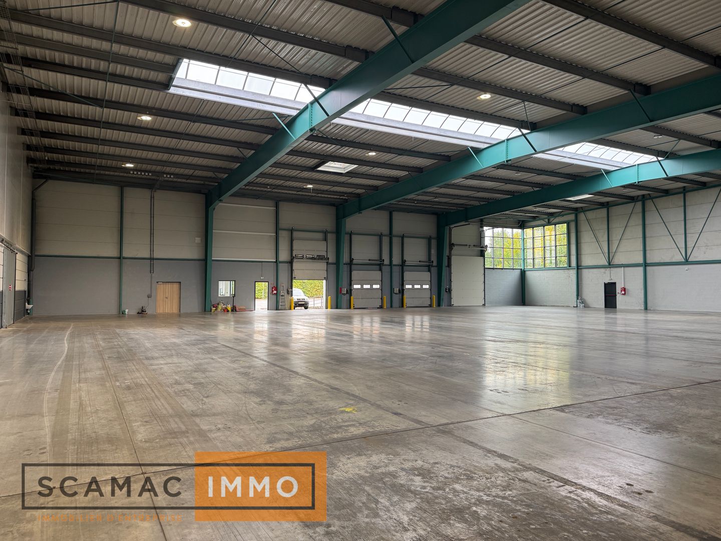 entrepôt de 6 409m², Moissy-Cramayel (Seine-et-Marne)