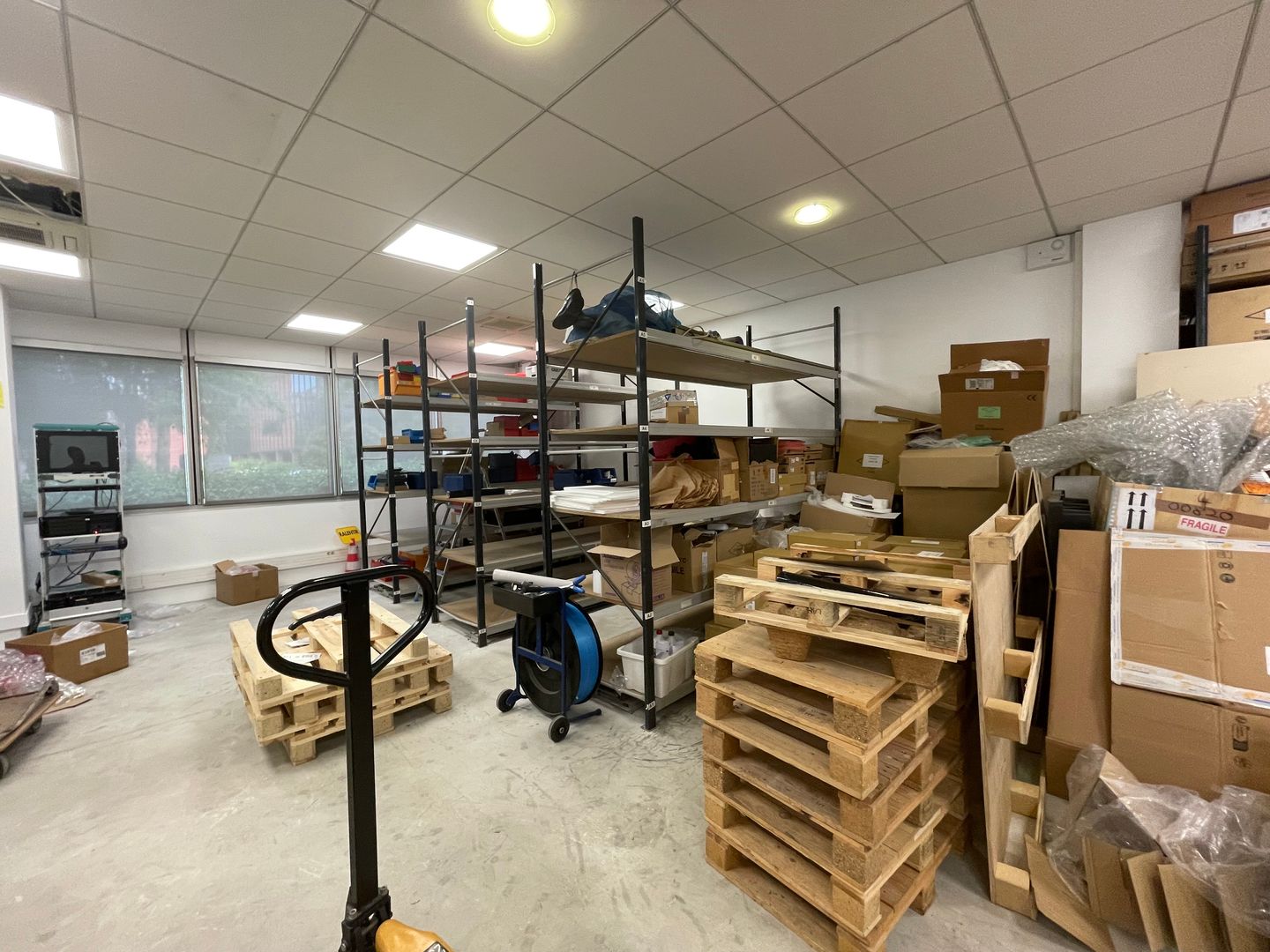 local d'activités de 547m², Meudon (Hauts-de-Seine)