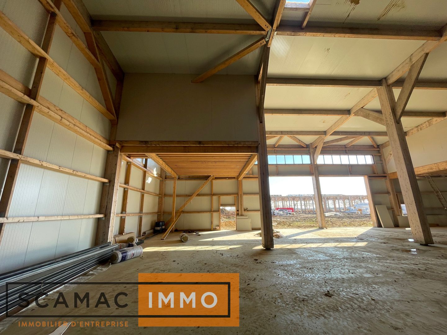 local d'activités de 346m², Limoges-Fourches (Seine-et-Marne)