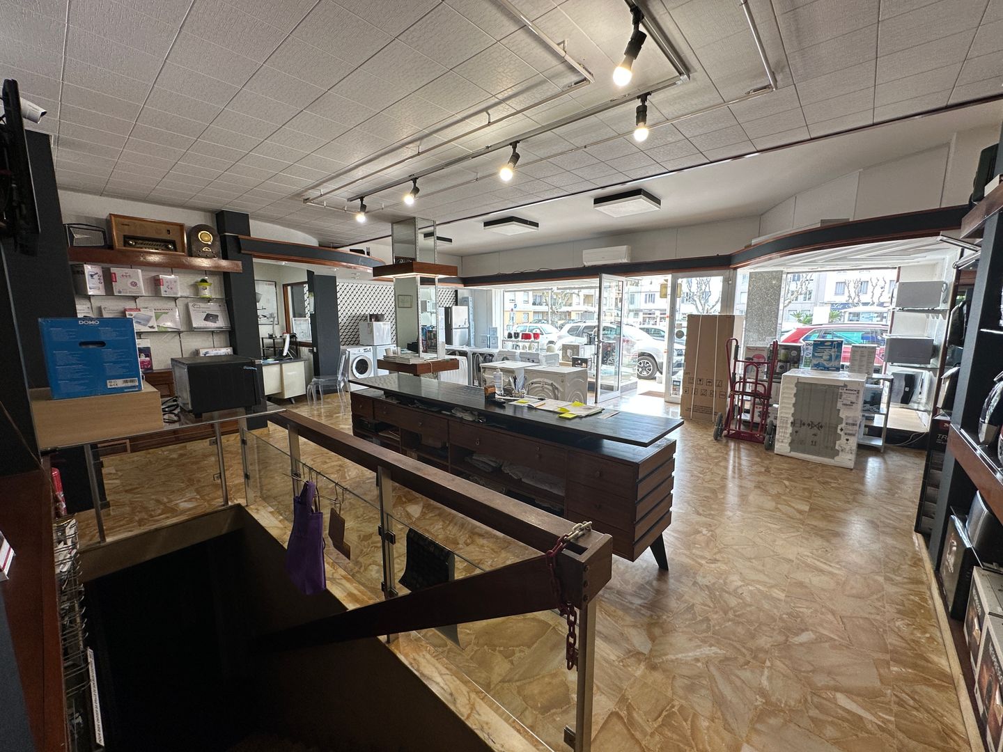 local commercial de 290m², Saint-Raphaël (Var)