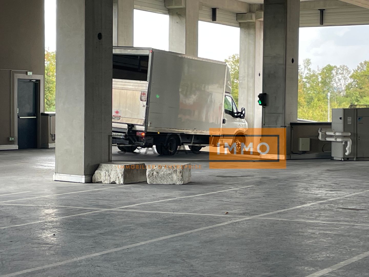 entrepôt de 460m², Colombes (Hauts-de-Seine)
