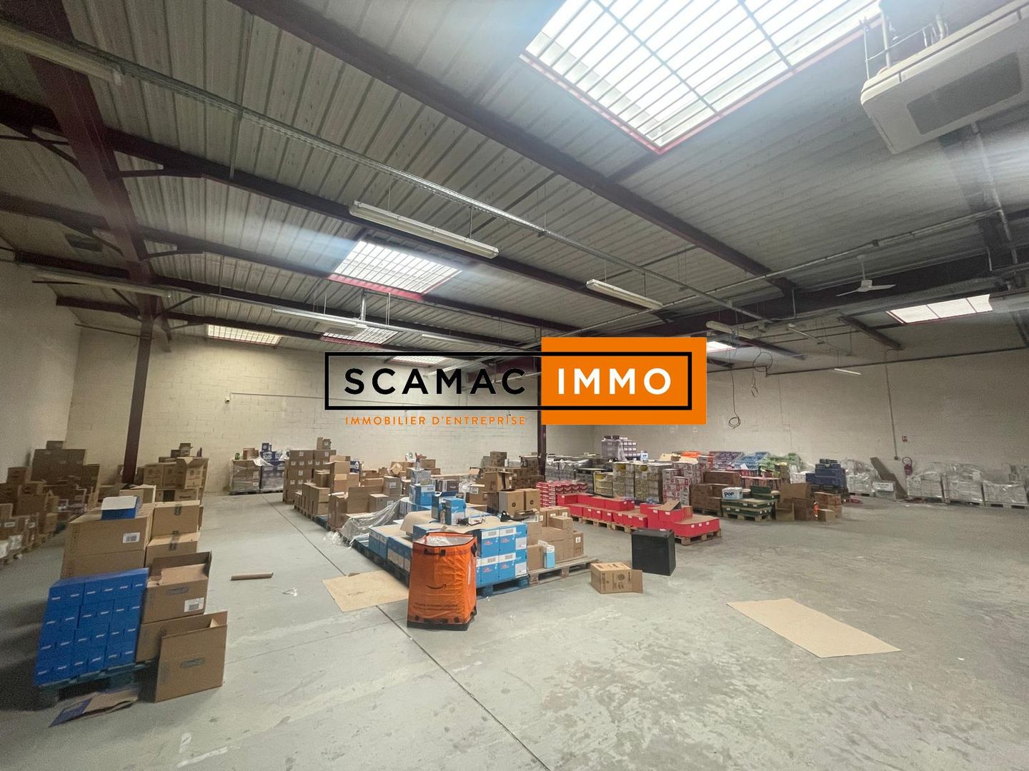 local d'activités de 674m², Franconville (Val-d'Oise)