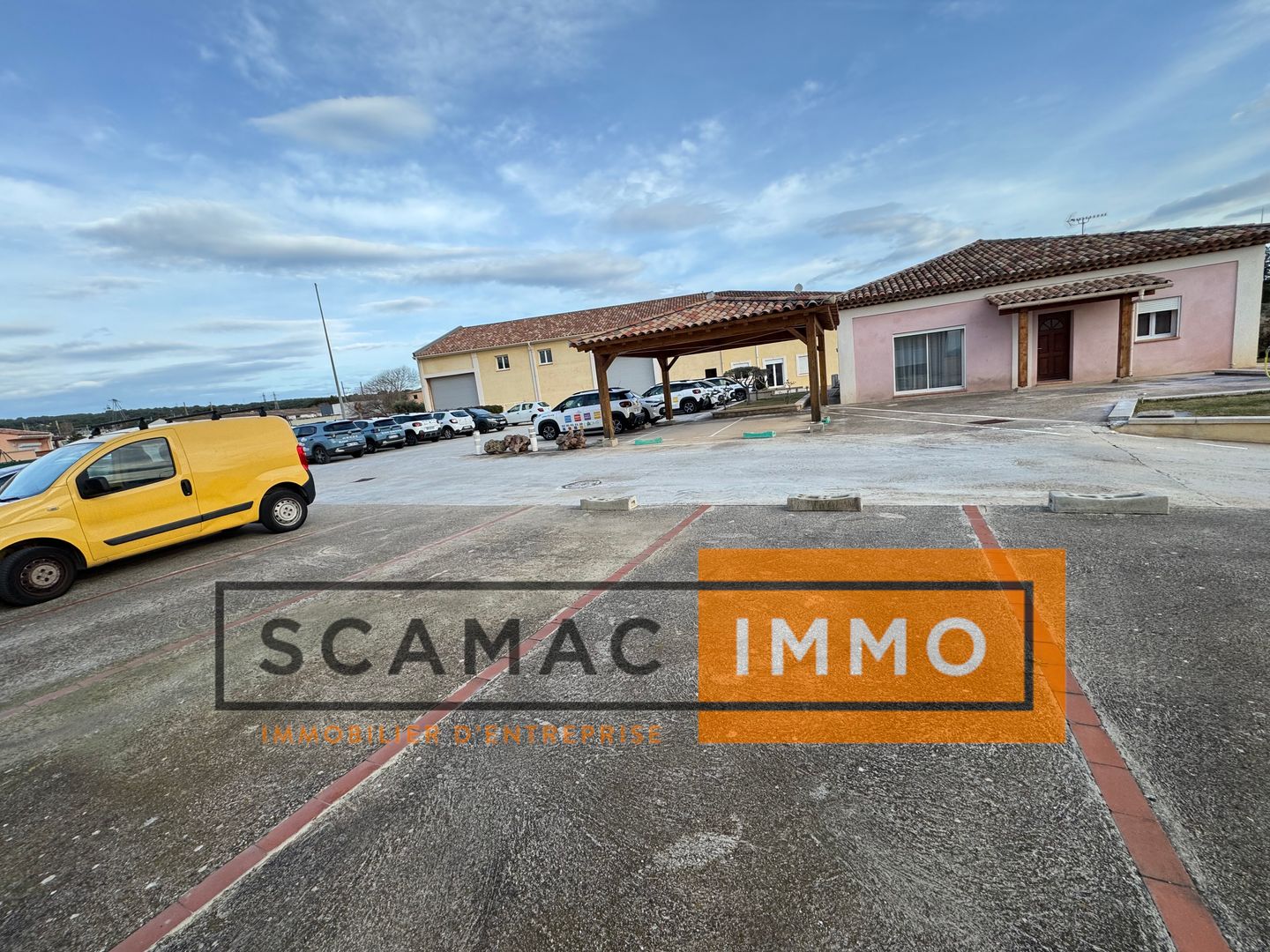 bureau de 360m², Rognac (Bouches-du-Rhône)