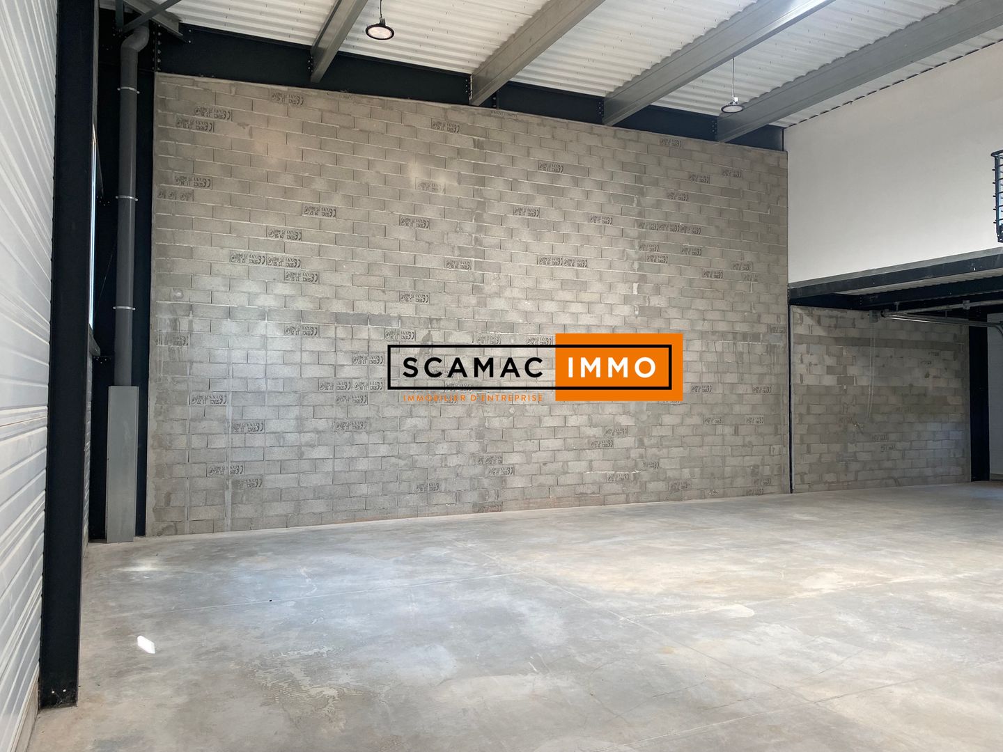 entrepôt de 308m², Brignoles (Var)