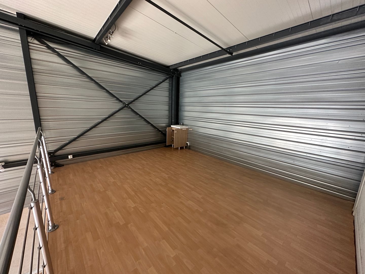 local commercial de 85m², Roquebrune-sur Argens (Var)