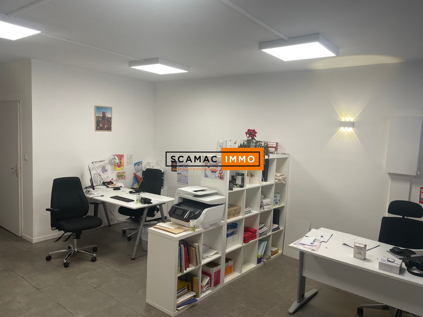 bureau de 50m², Hyères (Var)