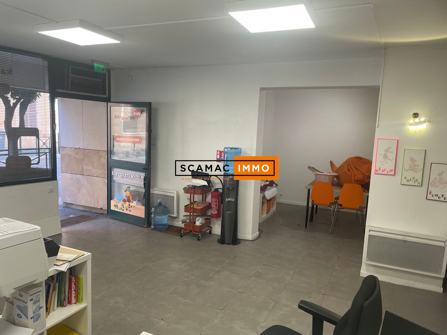 bureau de 50m², Hyères (Var)