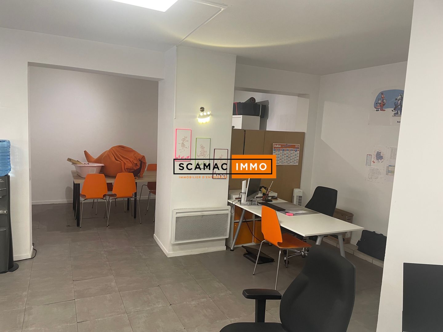 bureau de 50m², Hyères (Var)