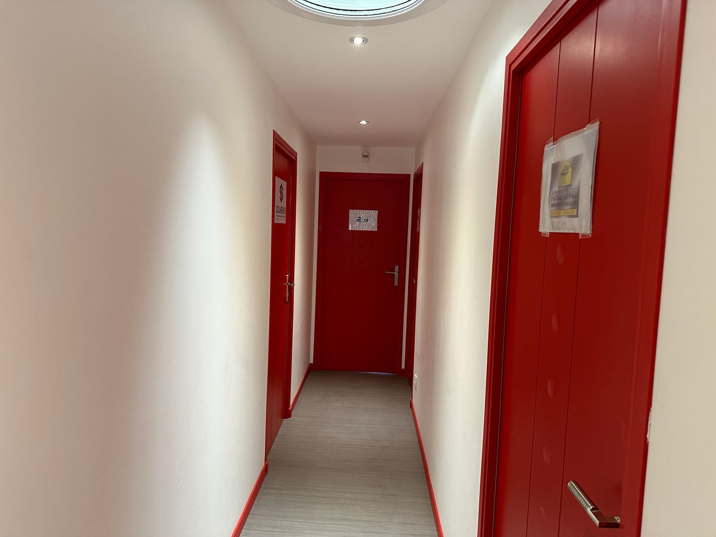 local d'activités de 380m², Le Muy (Var)