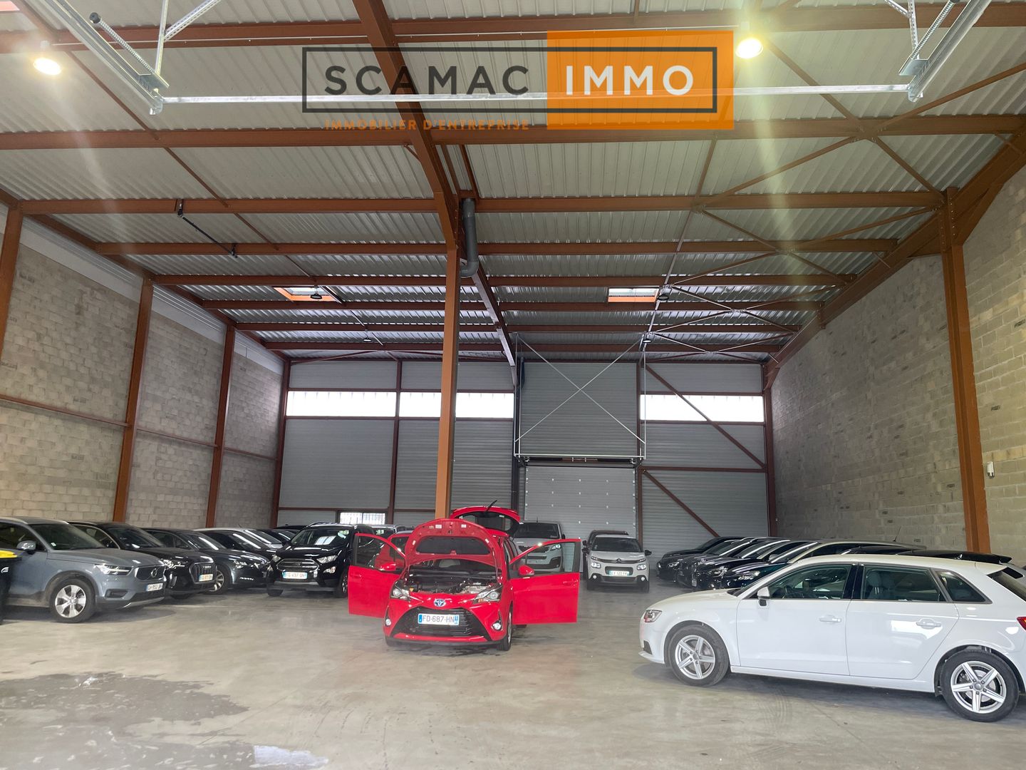 local d'activités de 632m², Étréchy (Essonne)