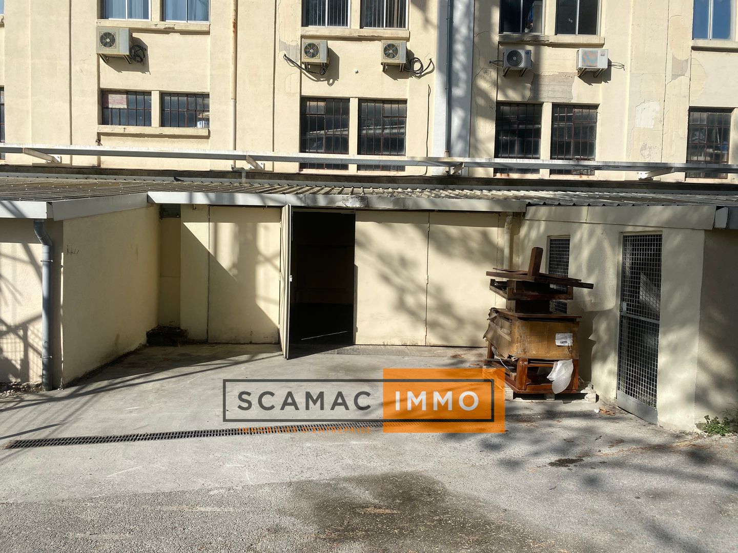 Entrepôt de 594 m², Gardanne