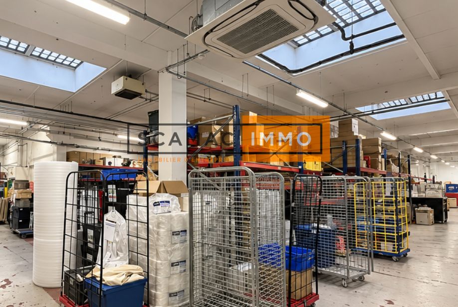 local d'activités de 702m², Gennevilliers (Hauts-de-Seine)