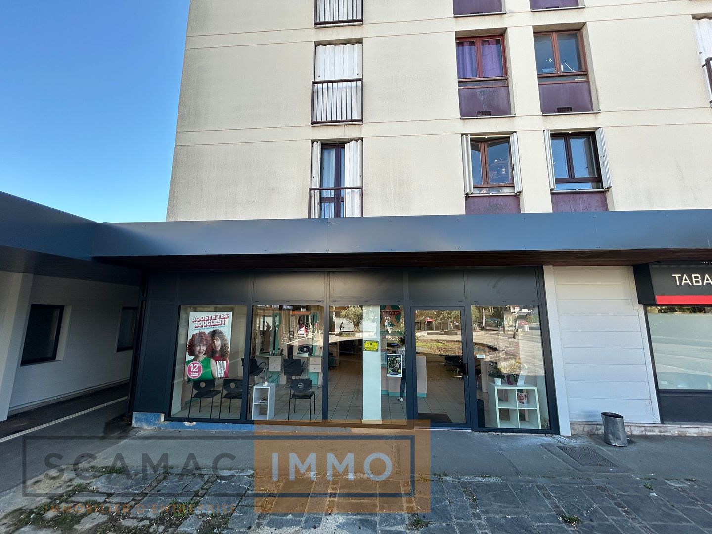 local commercial de 90m², Brétigny-sur-Orge (Essonne)