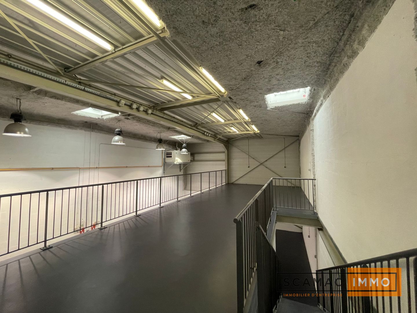 local d'activités de 171m², Choisy-le-Roi (Val-de-Marne)