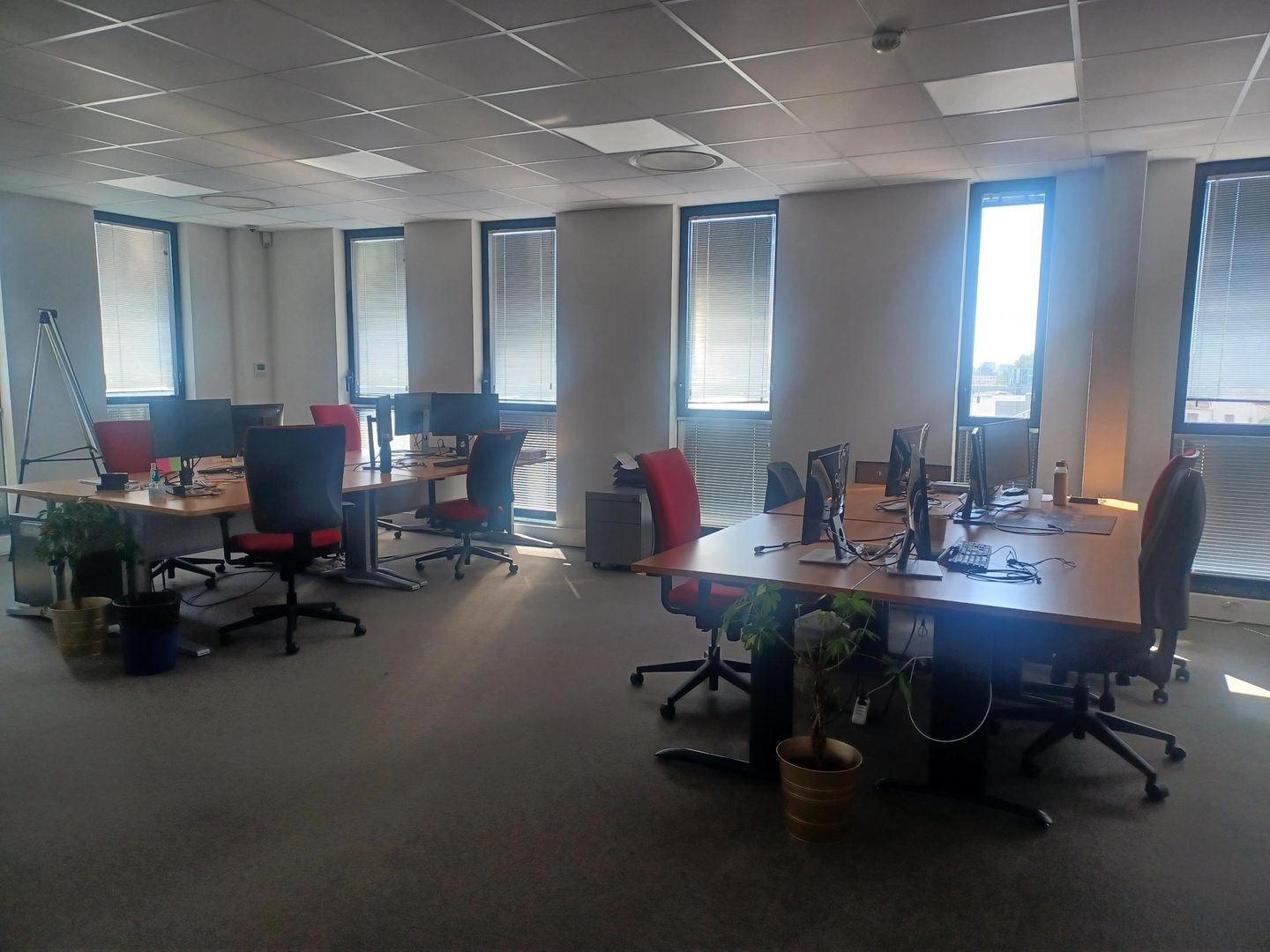 bureau de 160m², Marseille 13 (Bouches-du-Rhône)
