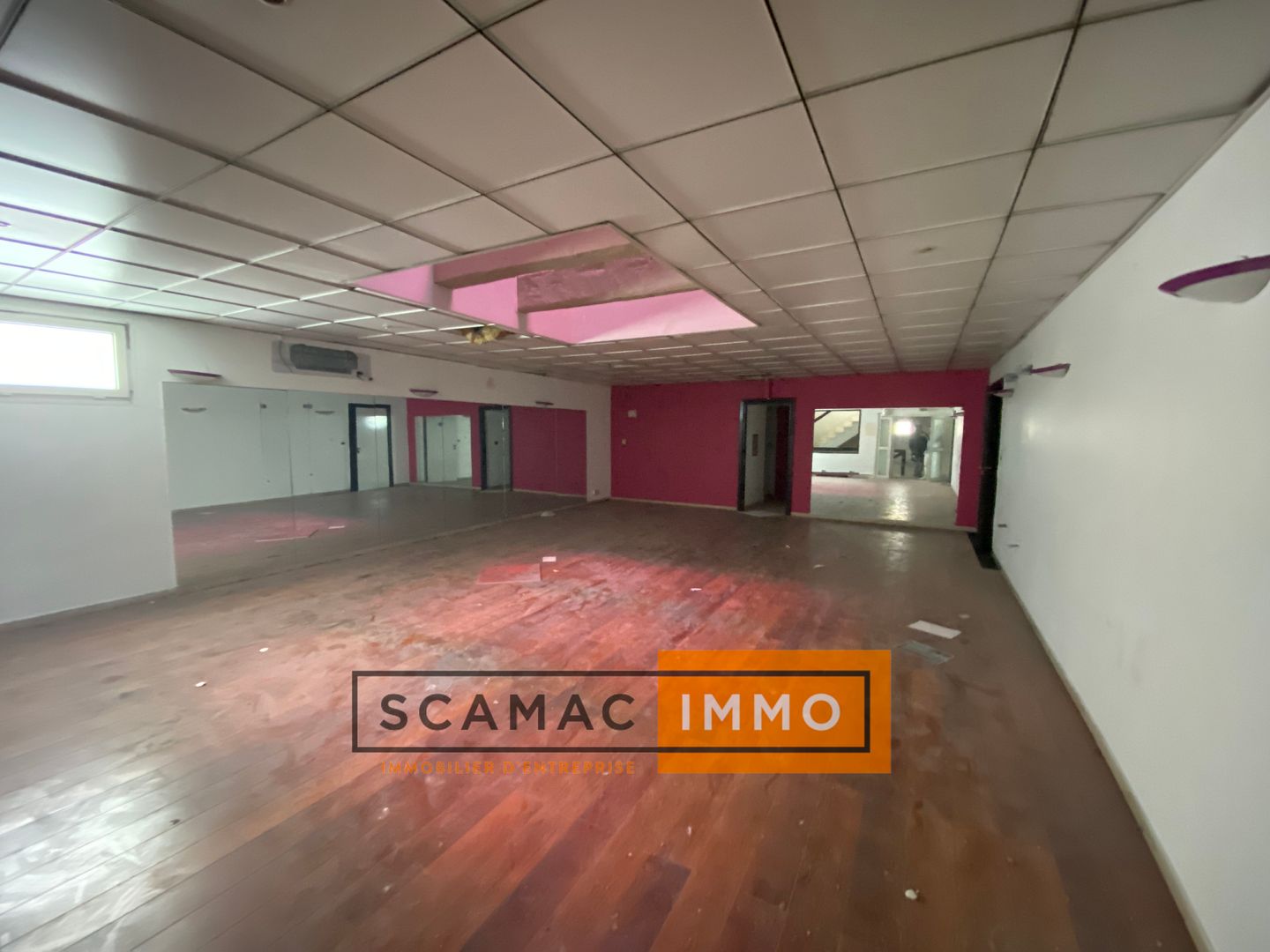 local commercial de 460m², Marseille 6 (Bouches-du-Rhône)