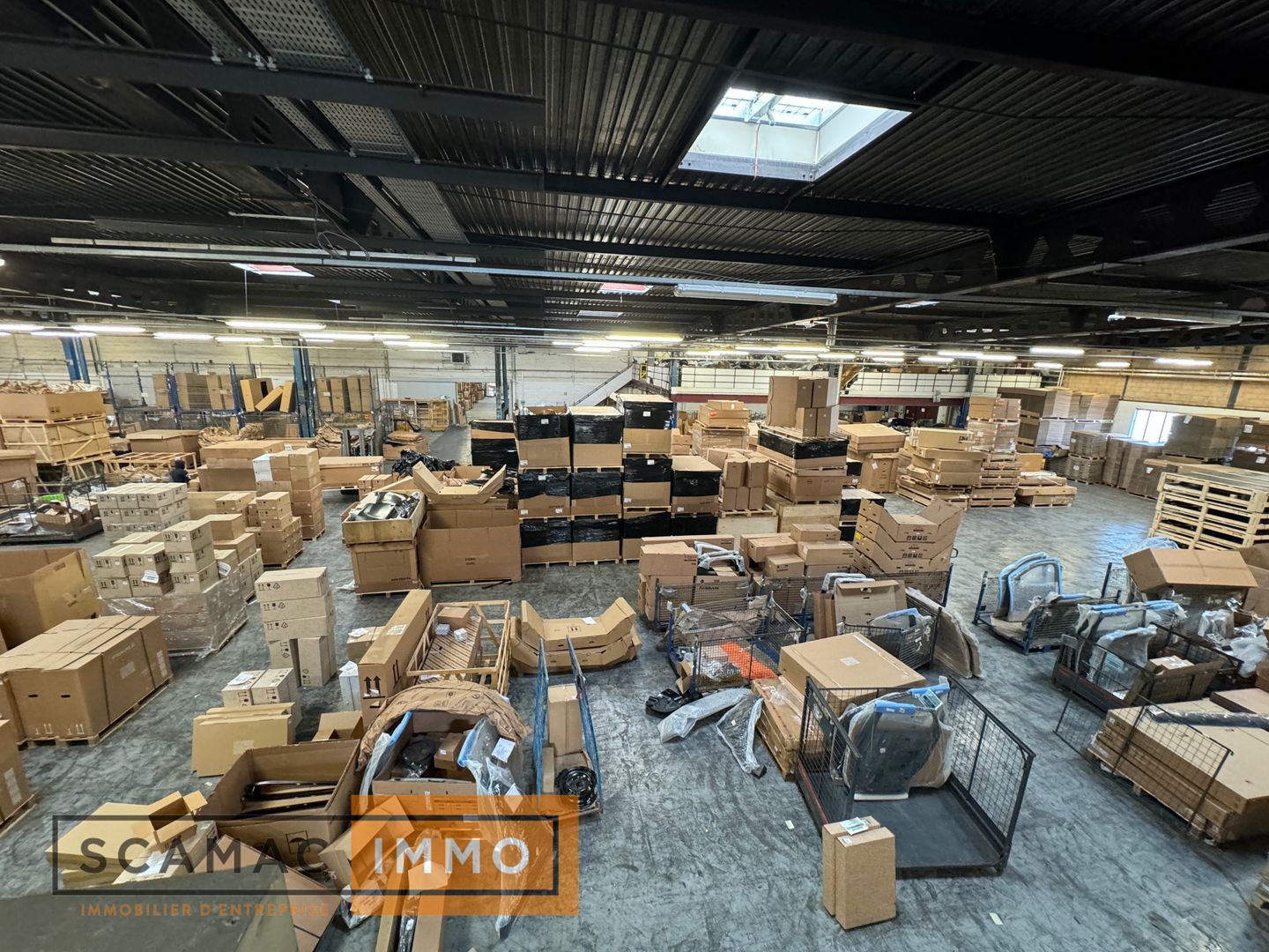 entrepôt de 6&nbsp;300m², Villebon-sur-Yvette (Essonne)