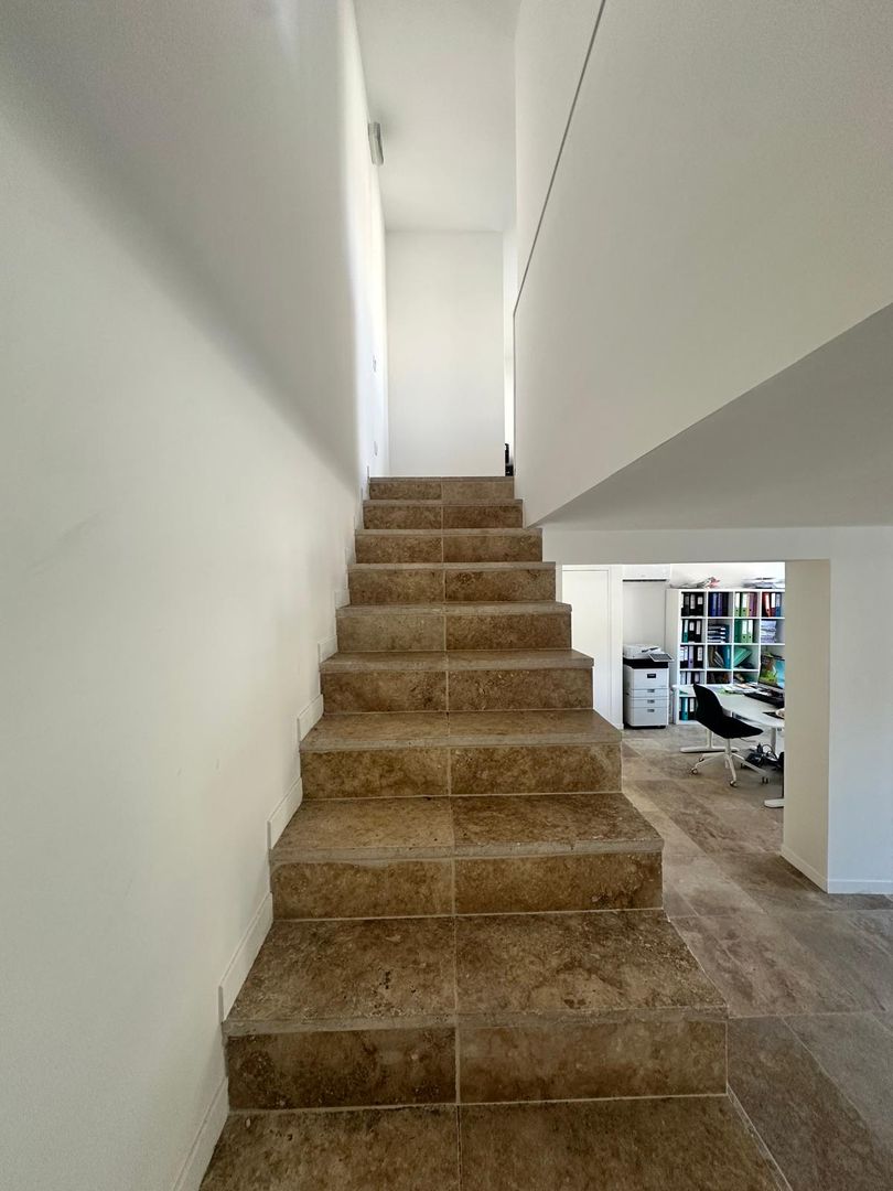 locaux mixtes de 75m², Sainte-Maxime (Var)