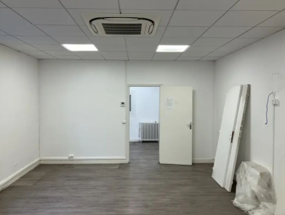 local d'activités de 493m², Montrouge (Hauts-de-Seine)