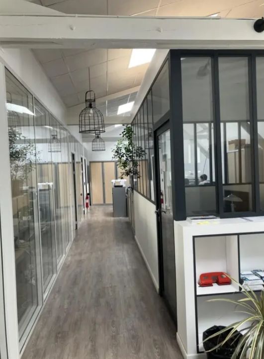 local d'activités de 493m², Montrouge (Hauts-de-Seine)