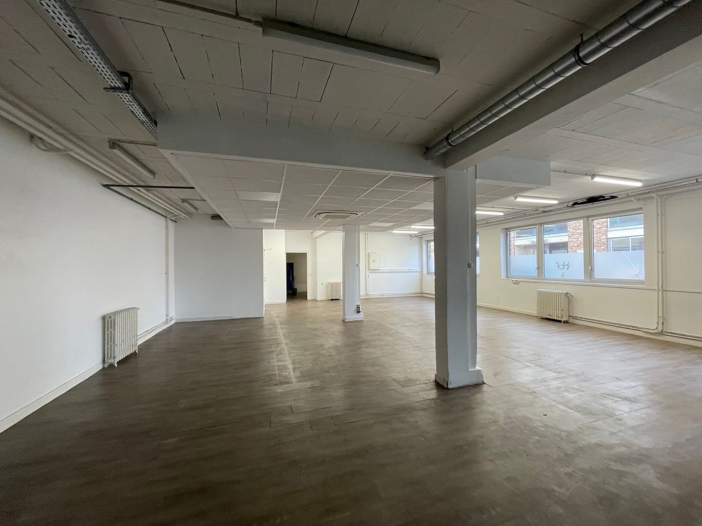local d'activités de 493m², Montrouge (Hauts-de-Seine)