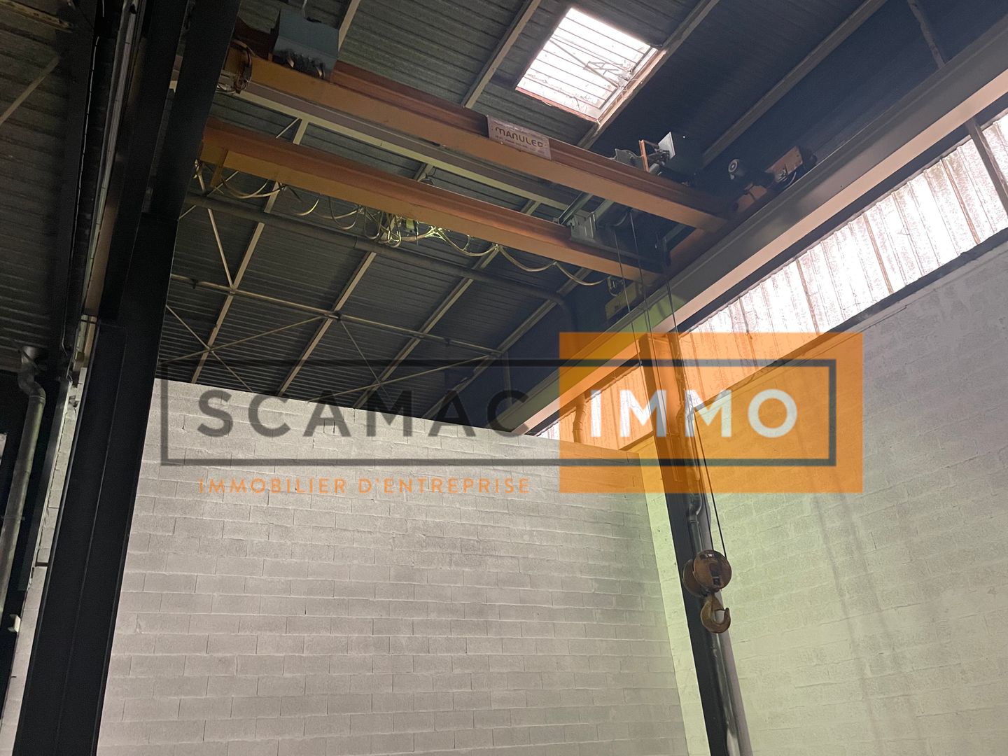 entrepôt de 500m², Saint-Ouen-l'Aumône (Val-d'Oise)