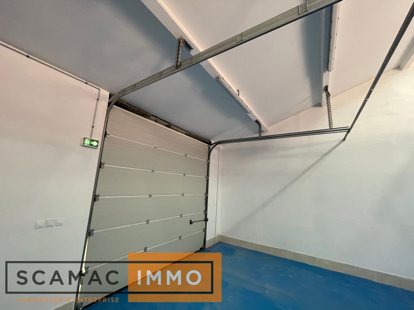 local d'activités de 575m², Angerville (Essonne)