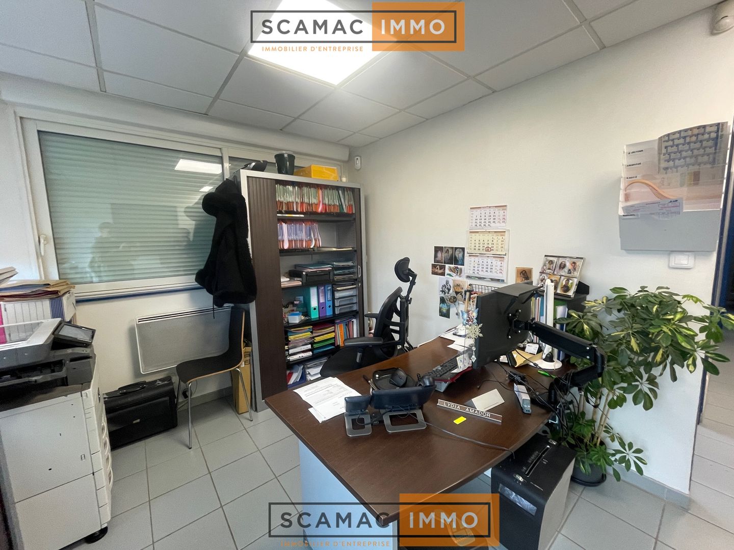 local d'activités de 741m², Guibeville (Essonne)