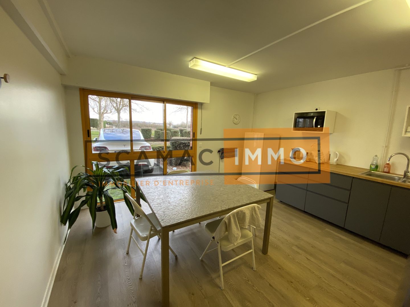 bureau de 20m², Saint-Ouen-l'Aumône (Val-d'Oise)