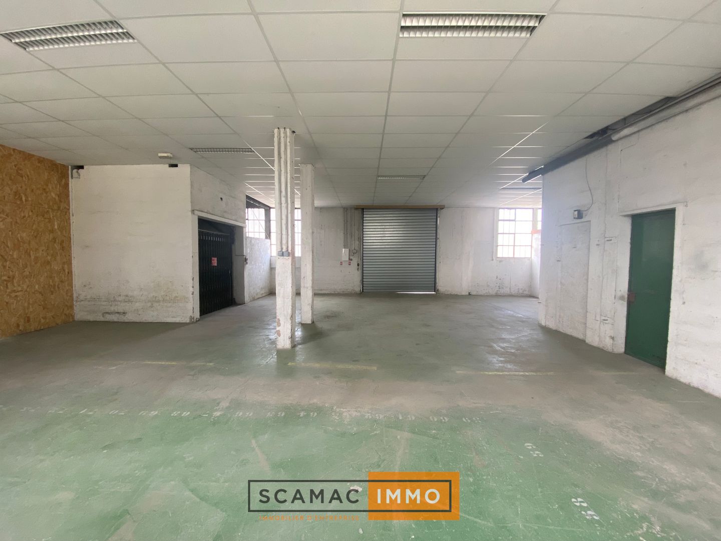 local d'activités de 135m², Gardanne (Bouches-du-Rhône)