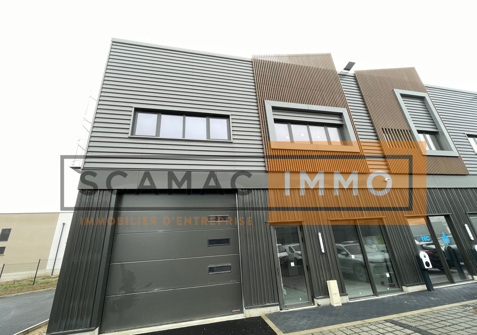 local d'activités de 239m², Courtry (Seine-et-Marne)