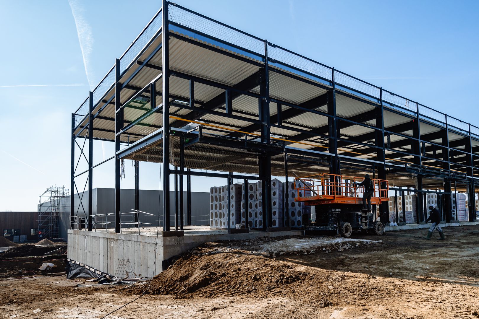 local d'activités de 478m², Courtry (Seine-et-Marne)