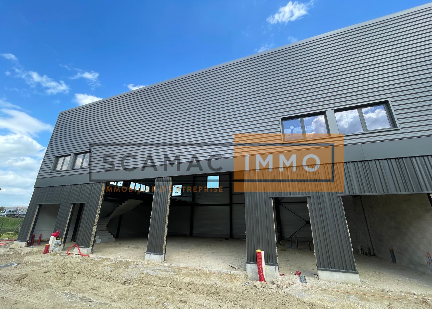 local d'activités de 181m², Courtry (Seine-et-Marne)