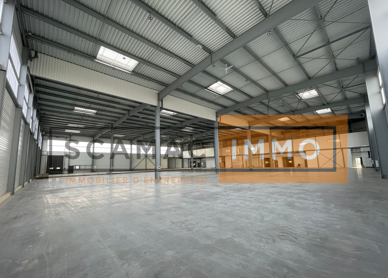 local d'activités de 3&nbsp;269m², Torcy (Seine-et-Marne)