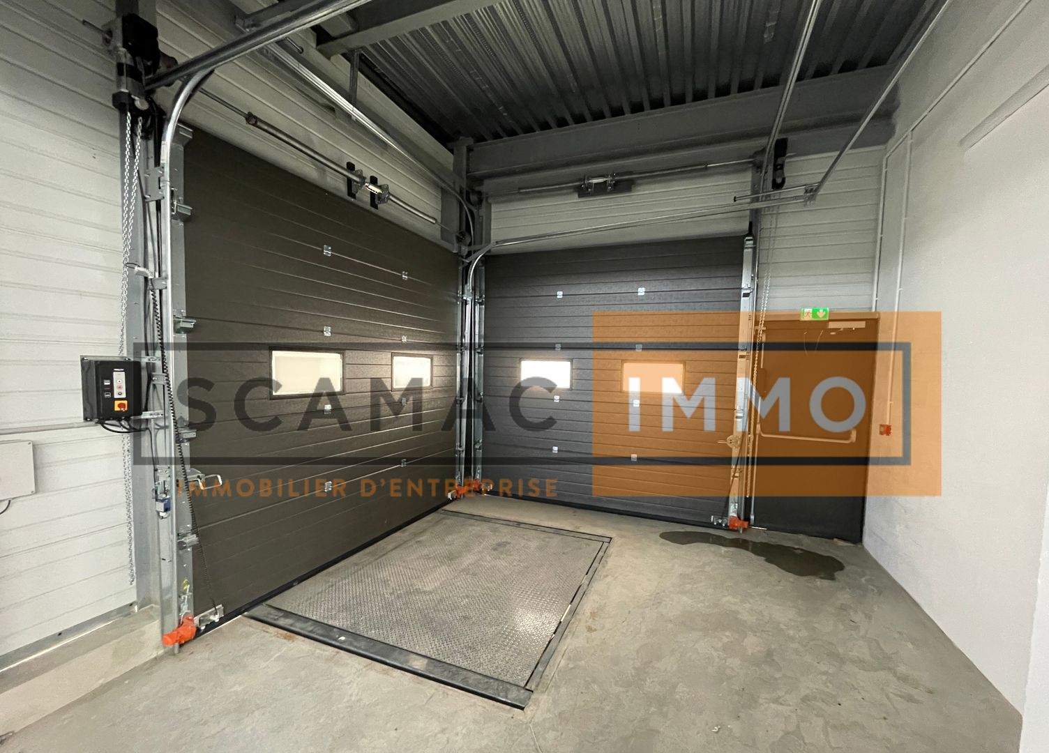 local d'activités de 3&nbsp;269m², Torcy (Seine-et-Marne)