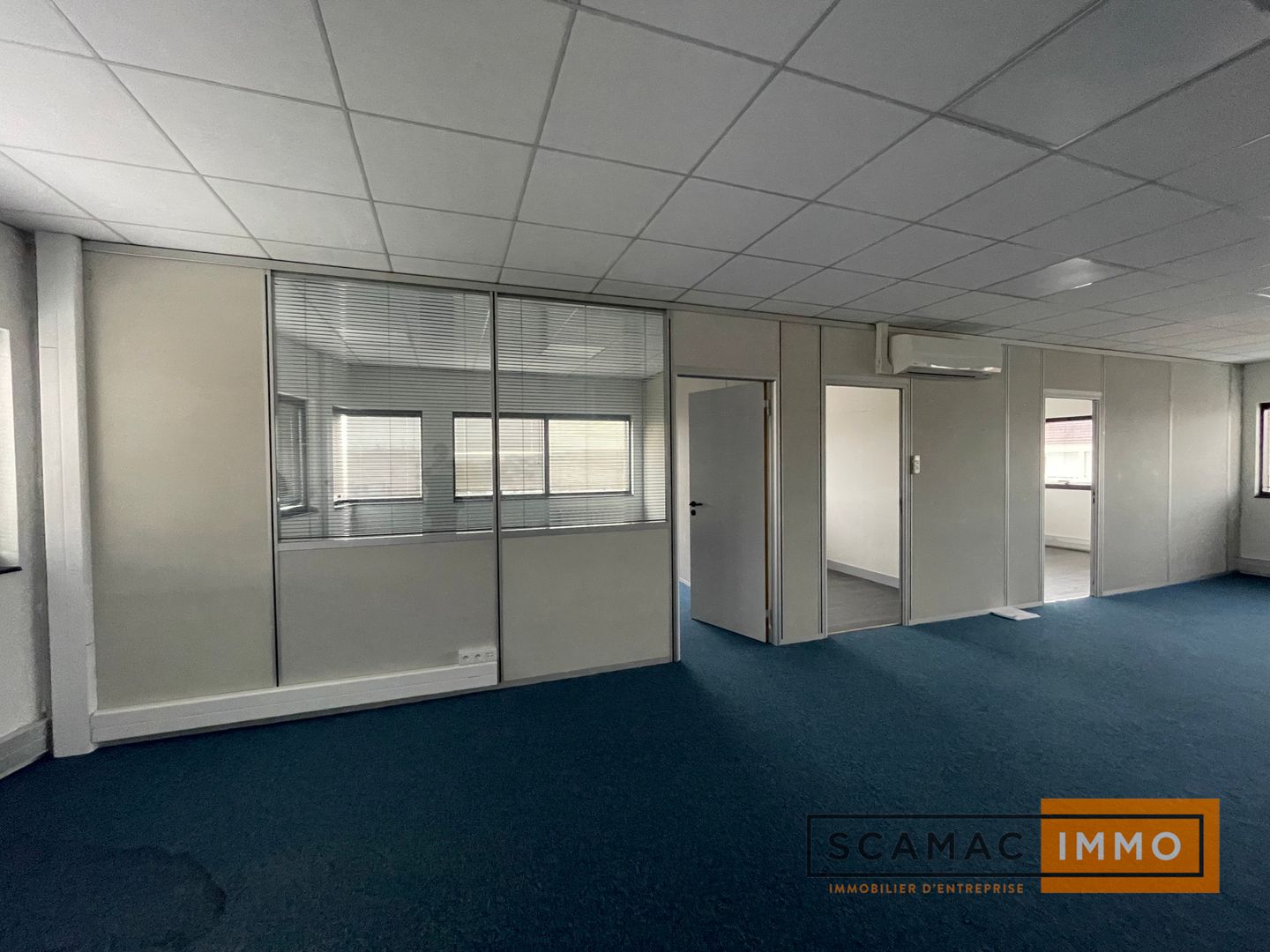 bureau de 111m², Chilly-Mazarin (Essonne)