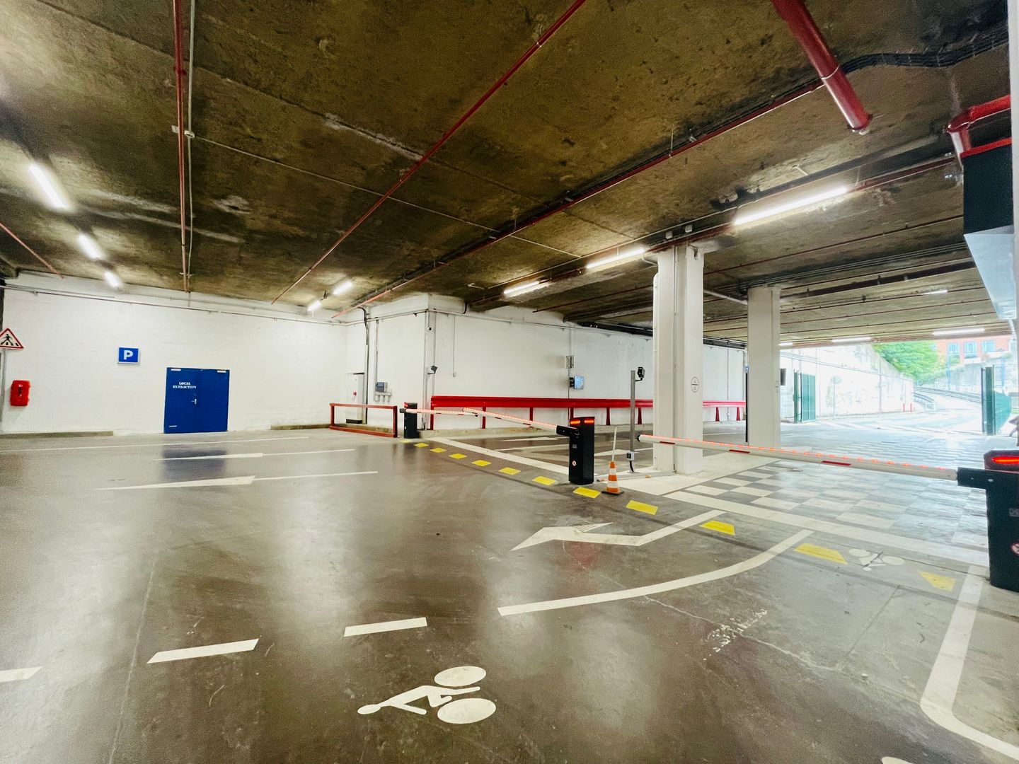 entrepôt de 1&nbsp;000m², Paris 13 (Paris)