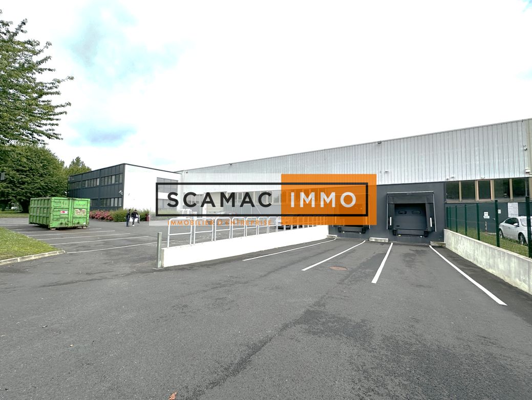 local d'activités de 3&nbsp;256m², Croissy-Beaubourg (Seine-et-Marne)